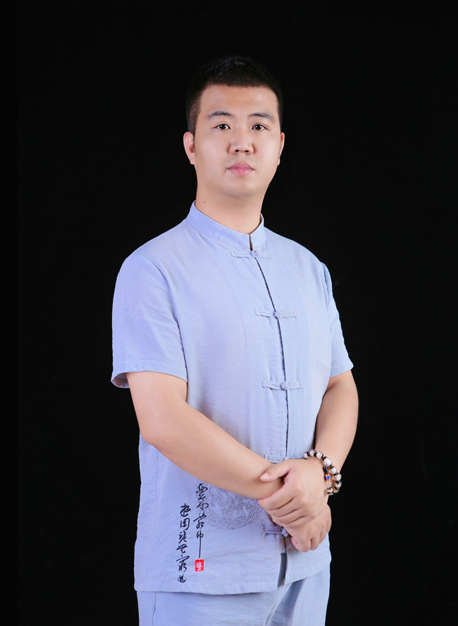 管清旭